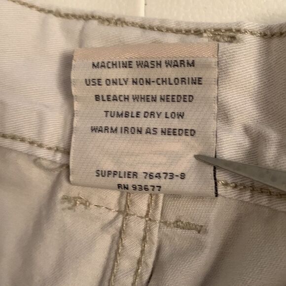 St.John’s Bay Cargo Shorts Size 42 - Picture 6 of 6